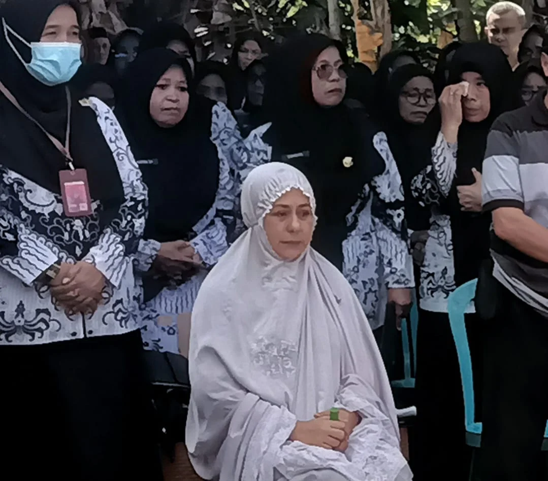 Tegar di Tengah Duka, Cak Imin Rampungkan Amanah Haji untuk Istri