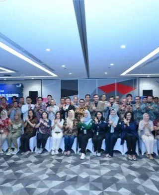 Telkom University Dorong Transformasi Digital Pendidikan: Pelatihan AI untuk Guru di Tarakan dan Event Lari Berteknologi di Purwokerto