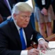 Trump ancam: Ancaman Gugatan ke New York Times atas Laporan Perang AS-Iran Memicu Kontroversi Global
