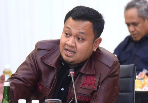 Anggota Komisi III Jampidsus Mundur, Semua Dugaan Korupsi Harus Diusut Tuntas