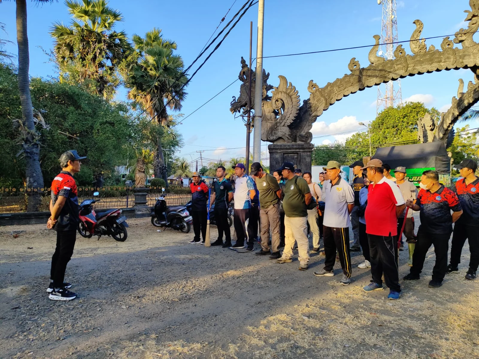 Antrean Pelabuhan Gilimanuk Sisakan Sampah, 500 Kg Residu Diangkut