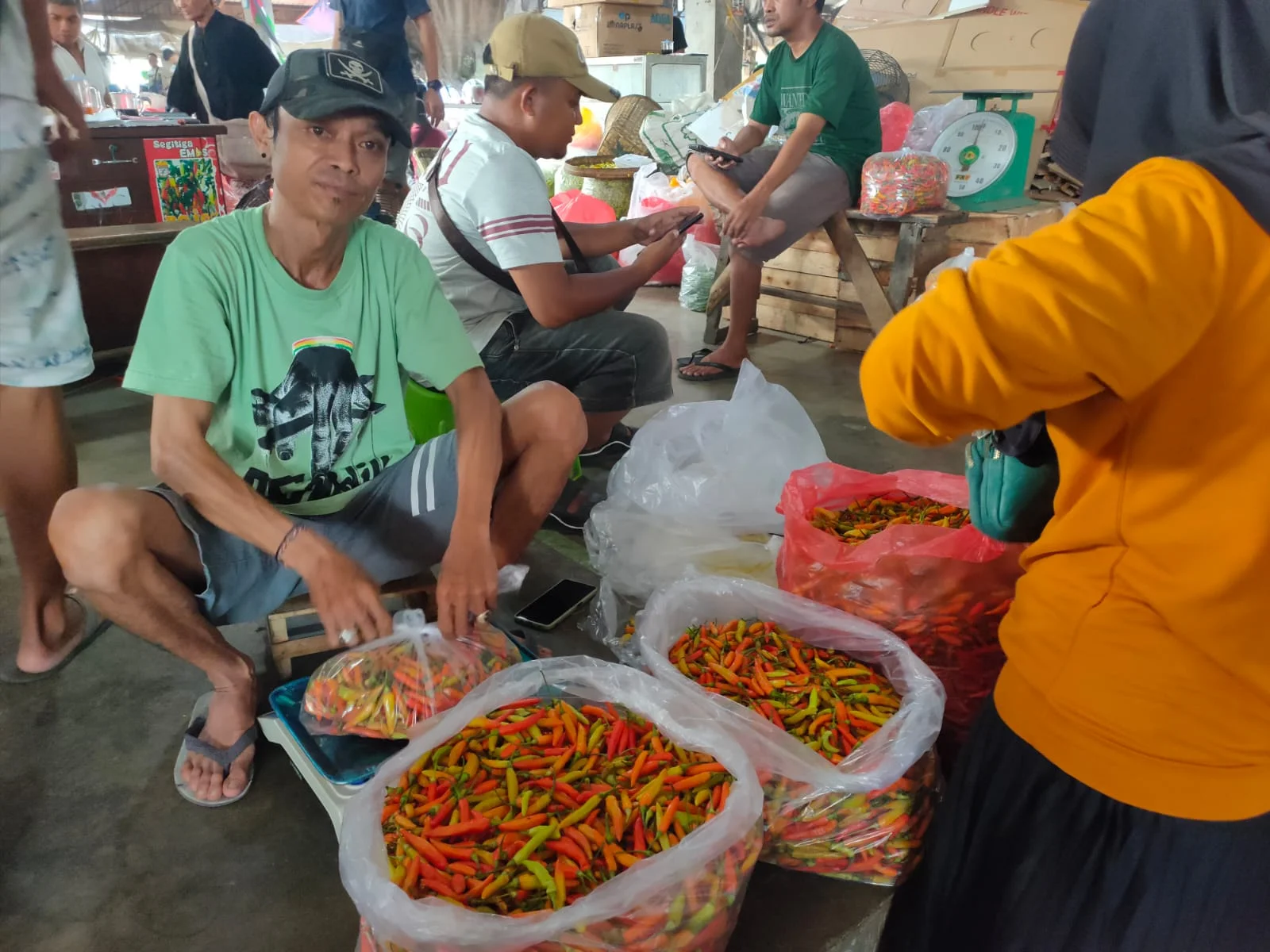 APCI Harga Cabai di Pasar Induk Pare Bergerak Tak Searah