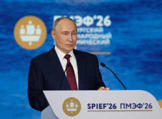 Atasi Kelangkaan BBM Imbas Serangan Ukraina, Putin Revisi UU Pajak