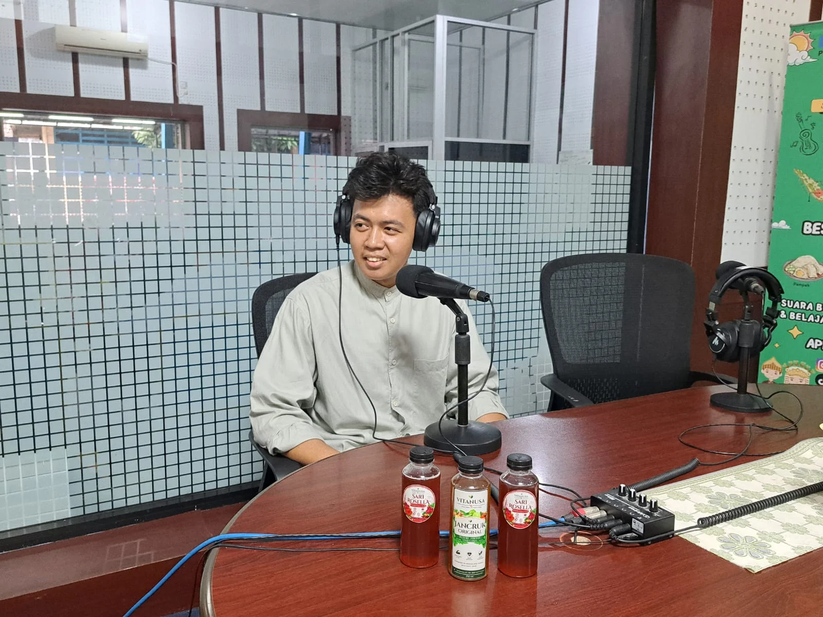 Berbekal Ilmu dari Pesantren, Rahman Rintis Nusavita: Minuman Herbal untuk Gaya Hidup Sehat