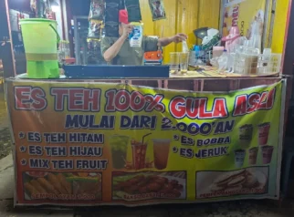 Es Teh 100 Persen Gula Asli Andalkan Harga Murah Tarik Pelanggan