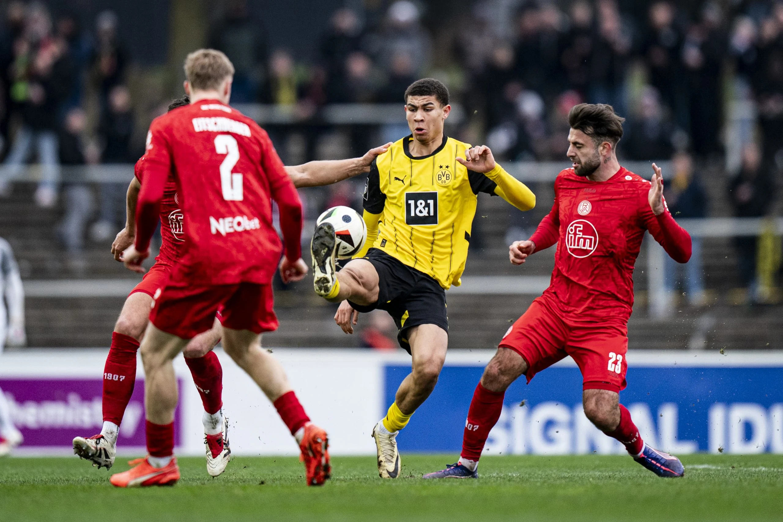 Fortuna Düsseldorf Permalukan Borussia Dortmund di Laga Uji Coba, Nasib Couto Makin Suram