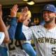 Freddy Peralta Kembali ke Milwaukee, Dihadiahi Kekalahan oleh Mantan Tim