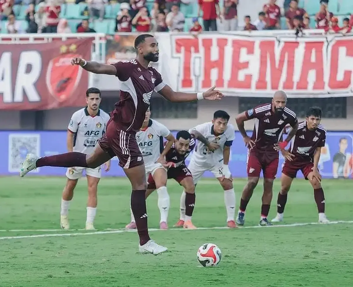 Häcken Akhiri Puasa Kemenangan di Kandang Halmstads, Lindgren Jadi Pahlawan