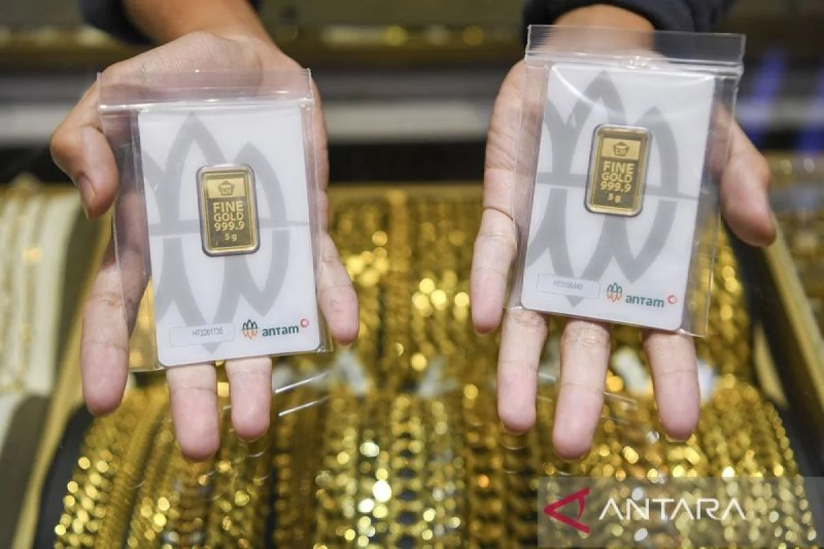 Harga Emas Antam Hari Ini 25 Juli 2026: Catat Kenaikan Tipis di Tengah Pasar Perhiasan yang Stabil
