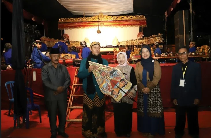 HUT Ke-77 Desa Sumbertangkil, Wabup Malang Tegaskan Budaya Jadi Pilar Pembangunan