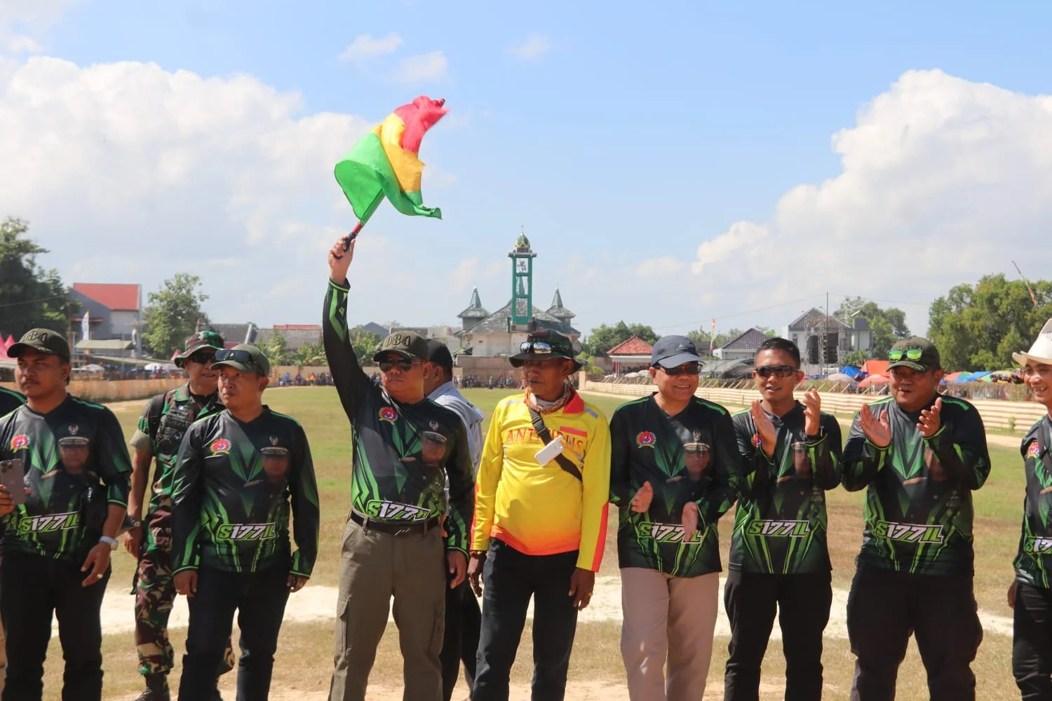 HUT Korem 084, Kerapan Sapi Perkuat Kedekatan TNI dan Warga