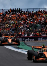 Kekacauan di Silverstone: Norris Bercanda Tiru Schumacher, Wolff Kritik Akhir Balapan F1 GP Inggris 2026