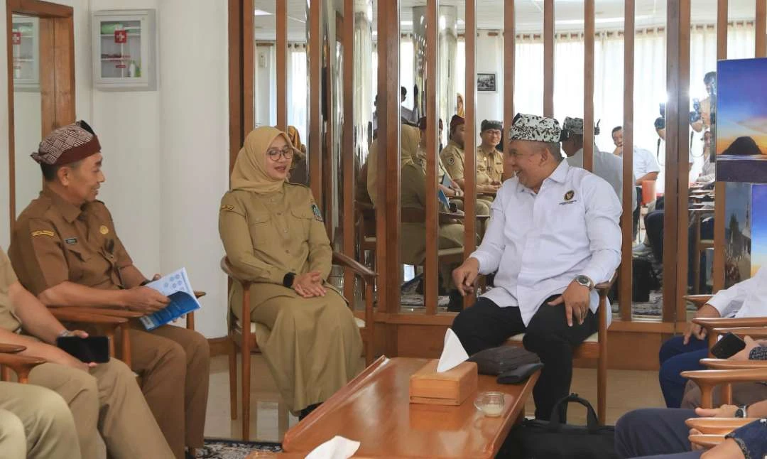 Kemenko Pangan Tunjuk Banyuwangi Kembangkan Sistem Monitoring Komoditi Beras Nasional