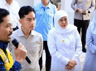 Khofifah Dampingi Wapres Gibran Tinjau Revitalisasi Pasar Induk Banyuwangi
