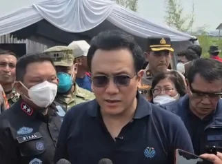 KLH Kerahkan Drone Thermal Pantau Kebakaran TPA Jatiwaringin Secara Berkala