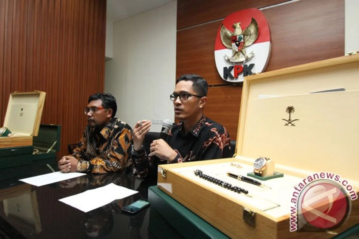 KPK Tolak Laporan Gratifikasi Raja Juli, Kasus Kuantan Singingi Makin Panas