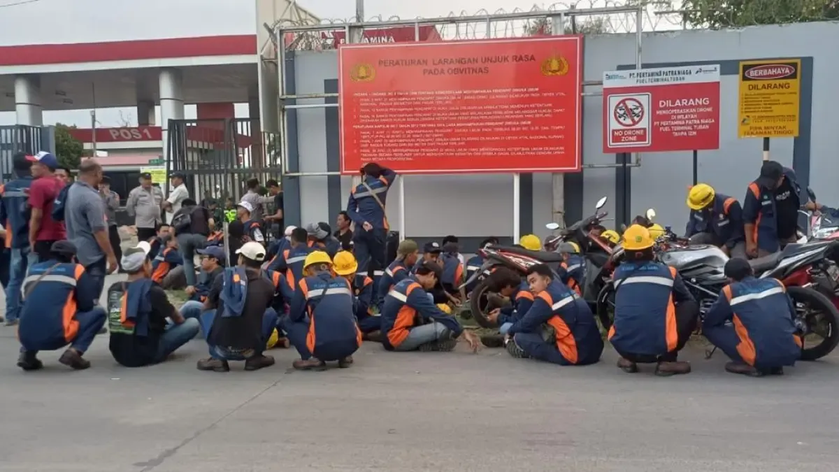 Krisis Distribusi BBM: Sopir Truk Tangki Pertamina Jadi Sorotan Usai Mogok dan Kecelakaan Beruntun