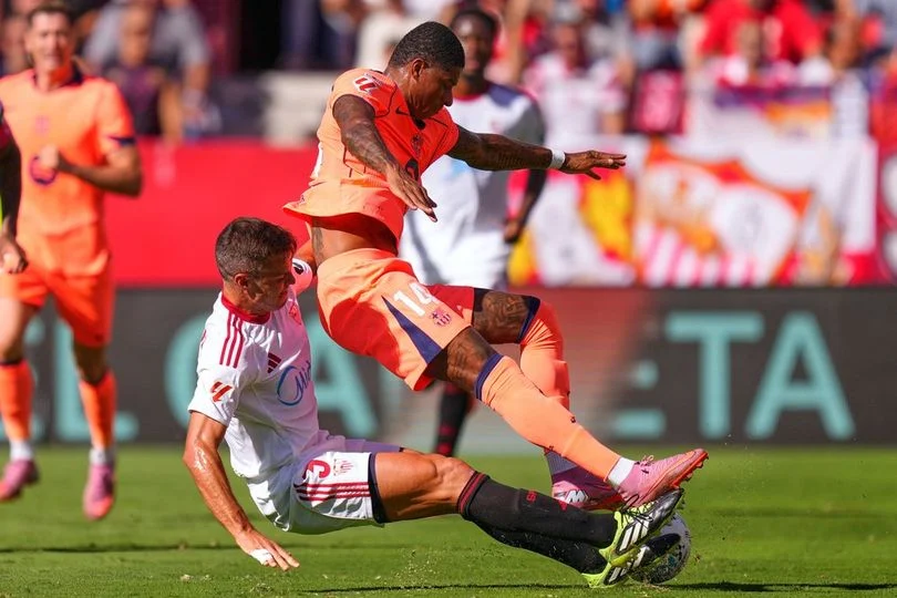 Krisis Marcus Rashford: Gagal di Barcelona, Terpinggirkan di Piala Dunia, dan Kembali ke Pelukan Setan Merah
