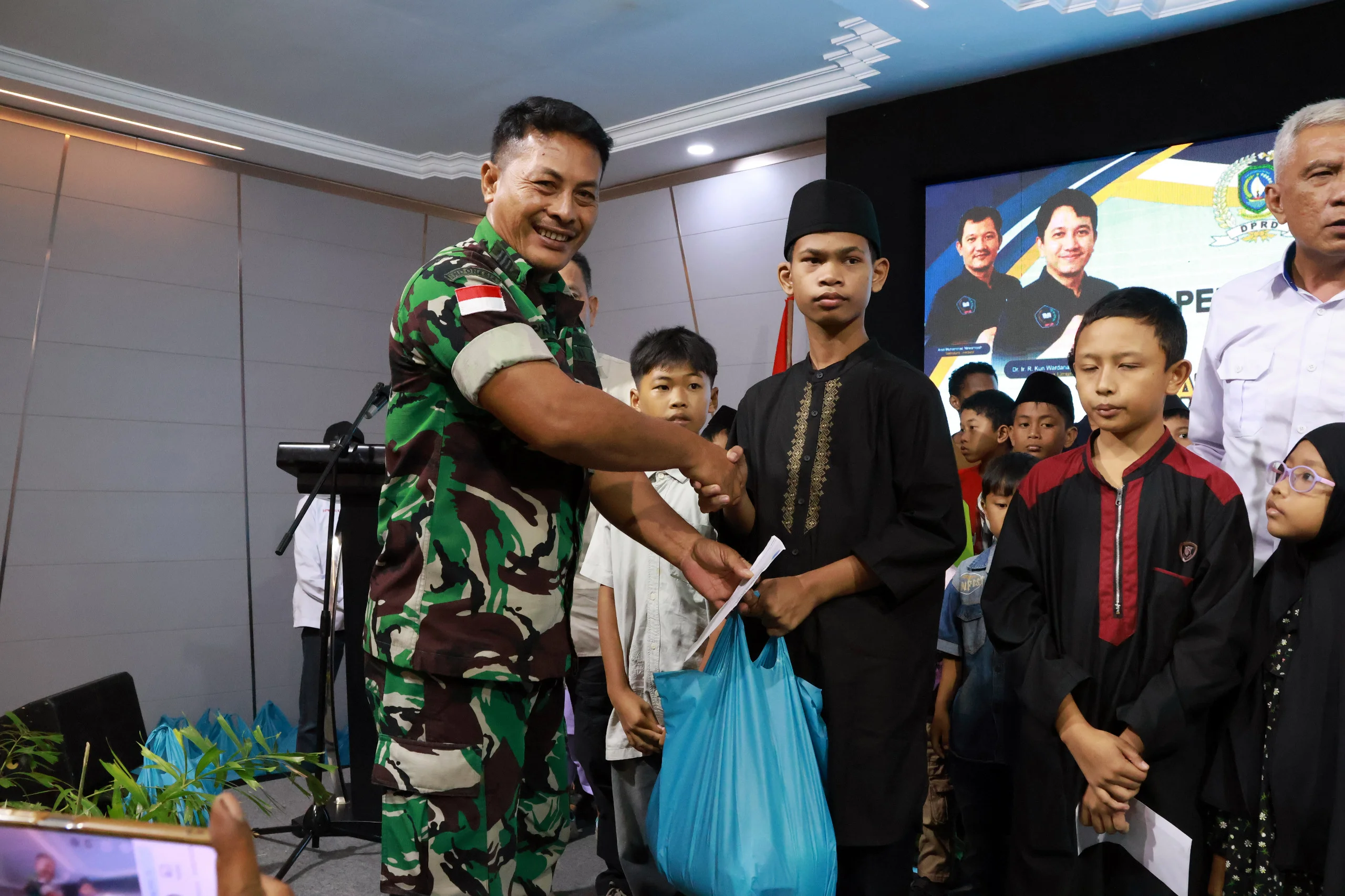 Lanud Hang Nadim Hadiri Pelantikan DPW IPJI Kepri dan Bakti Sosial
