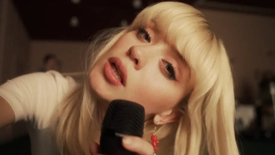 Lirik Penuh Sindiran: Kisah di Balik Lagu 'Lost The Breakup' Maisie Peters yang Menginspirasi Bangkit Pasca Patah Hati