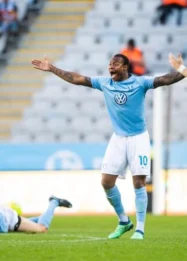 Malmo vs Goteborg: Blavitt Hancur Lebur, Suporter Berang