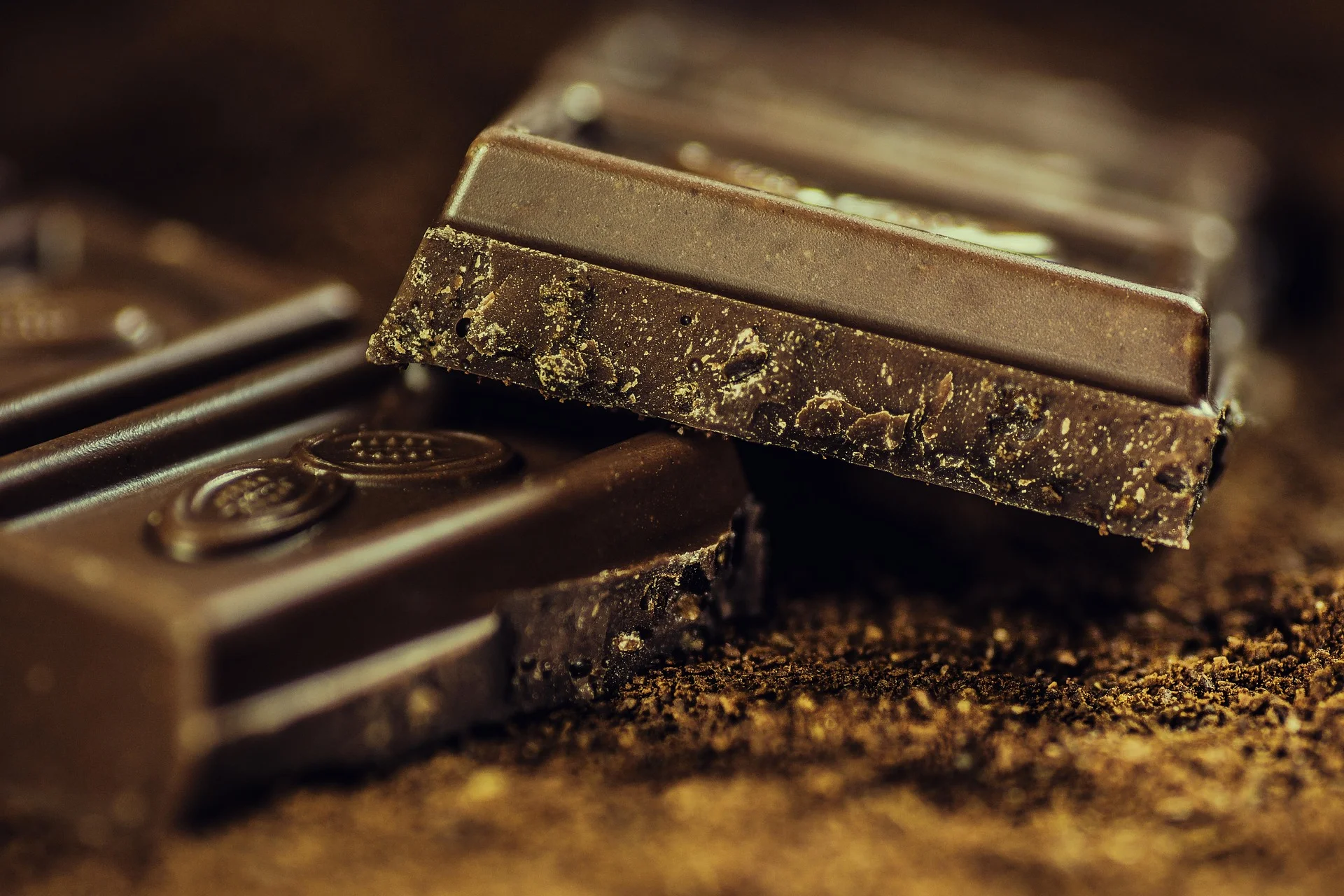 Mengenal Sejarah, Fakta Menarik, dan Manfaat Cokelat: Lebih dari Sekadar Camilan Manis