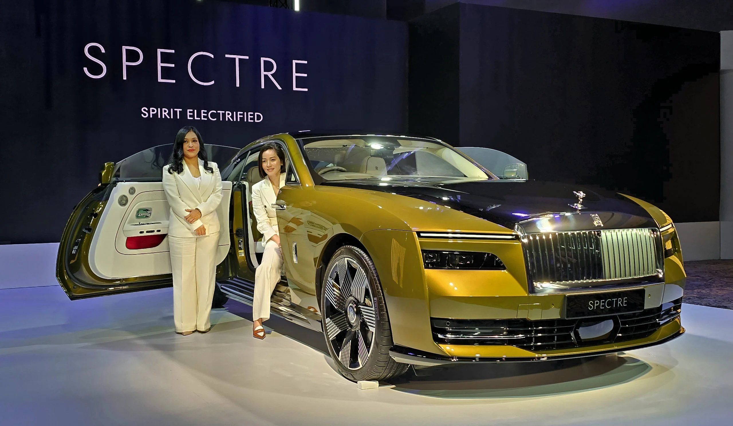 Merek China Kuasai Pasar Mobil Listrik Global, Porsche dan Rolls-Royce Bertahan di Jalur Premium