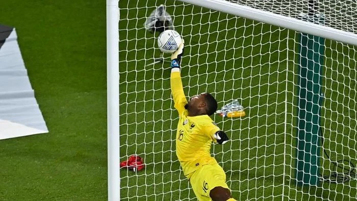 Mike Maignan, Kiper Tangguh Prancis, Kini Favorit Raih Golden Glove Piala Dunia 2026