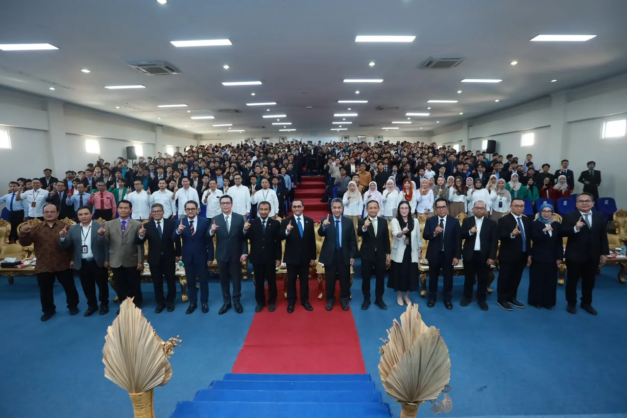 OJK Ajak Mahasiswa Gontor Pahami Investasi Syariah, Jangan Sekadar Ikut Tren