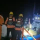 Operasi Towing Dramatis di Perairan Bangka: Tim SAR Gabungan Evakuasi Sembilan Awak KM Kharisma