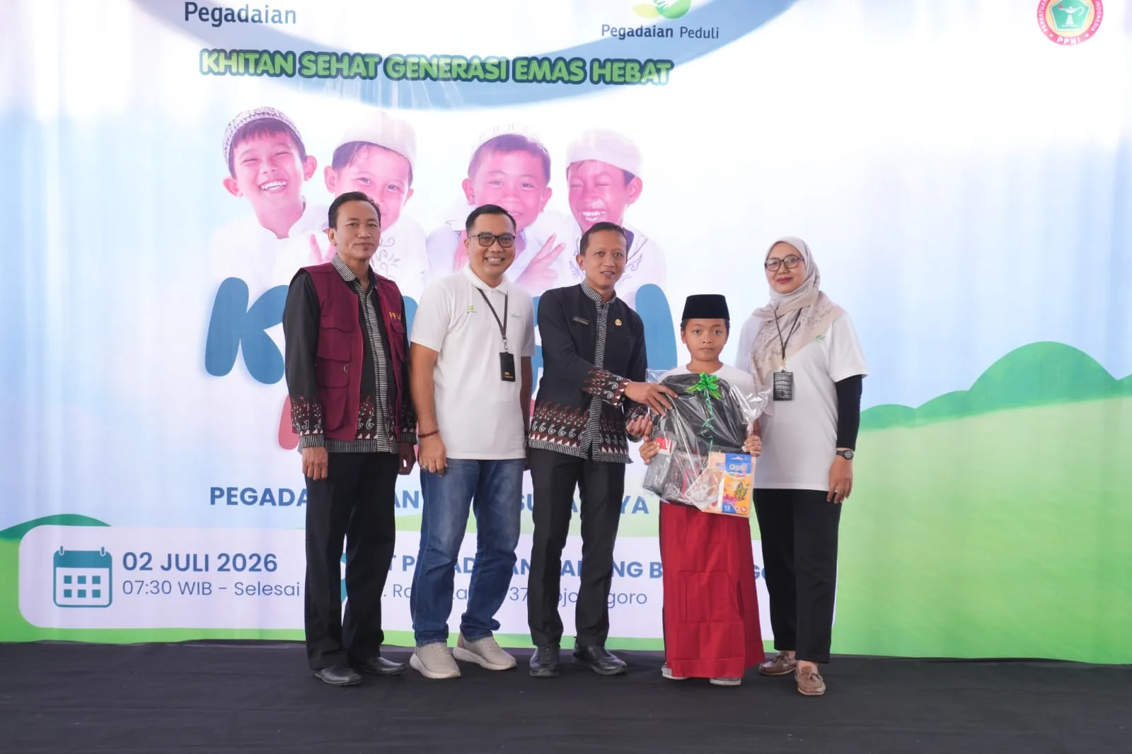 Pegadaian Kanwil XII Surabaya Gelar Khitan Massal untuk 125 Anak: Wujud Komitmen ESG dan Generasi Emas Indonesia