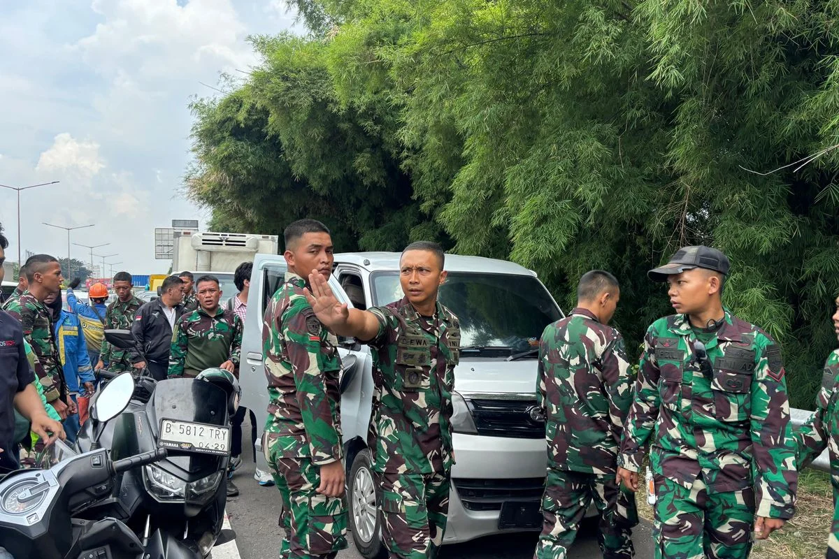 Pemotor Bukan TNI, Polisi Tangkap Pemburu Tapir, dan Kontroversi Lagu: Kilas Berita Hari Ini