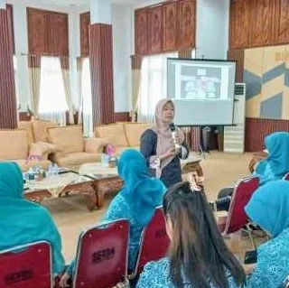 Peningkatan Kapasitas Ketua TP-PKK Desa, Kelurahan dan Kecamatan se-Bateng: Fokus pada PAUD dan Literasi Informasi