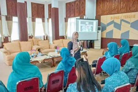 Peningkatan Kapasitas Ketua TP-PKK Desa, Kelurahan dan Kecamatan se-Bateng: Fokus pada PAUD dan Literasi Informasi