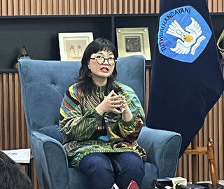 Pernyataan Stella, Meritokrasi Dosen, dan Marketisasi Kampus: Antara Insentif dan Pemiskinan Struktural