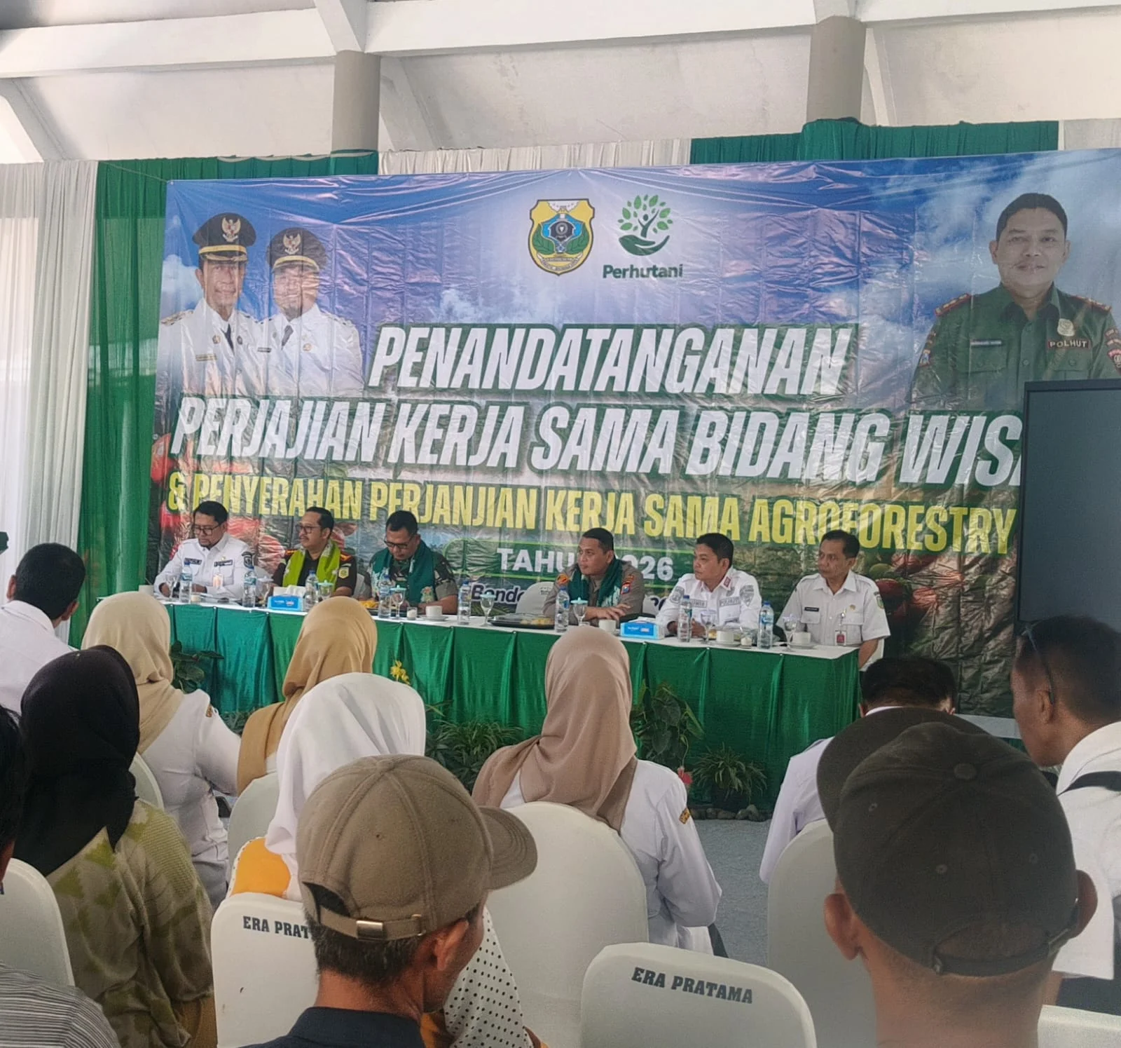 PKS Agroforestri Kopi 2026, Perhutani Serahkan Ratusan Hektare Lahan untuk Petani