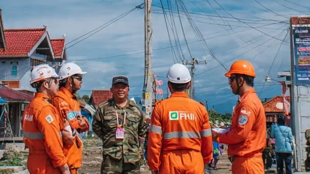 PLN UP3 Nias Imbau Warga Lapor jika Membangun di Bawah Jaringan Listrik