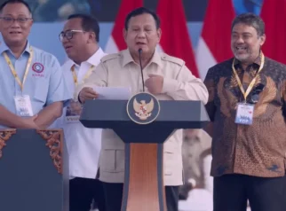 Prabowo Subianto Canangkan Harga BBM Khusus Nelayan dan Perkuat Sinergi TNI-Polri