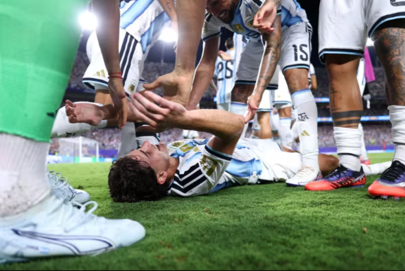 Statistik Lengkap Argentina vs Swiss: 666 Operan Jadi Kunci Kemenangan Mutlak La Albiceleste