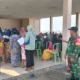TNI Bersinergi dengan Puskesmas Sukolilo, Warga Antusias Ikuti Skrining TB