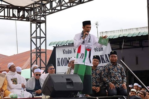 Viral Kedatangan UAS di Bandara Melalan Kutai Barat Diadang Sejumlah Orang