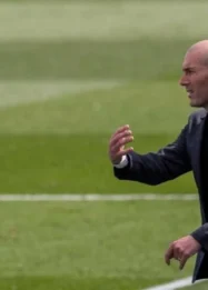 Zinédine Zidane Siap Pimpin Revolusi Timnas Prancis: Staff 25 Orang, Data Analytics, dan Rekonsiliasi dengan Rekan 1998