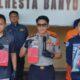 Resmob Polresta Banyuwangi menangkap dua terduga pelaku sindikat pencurian modus pecah kaca
