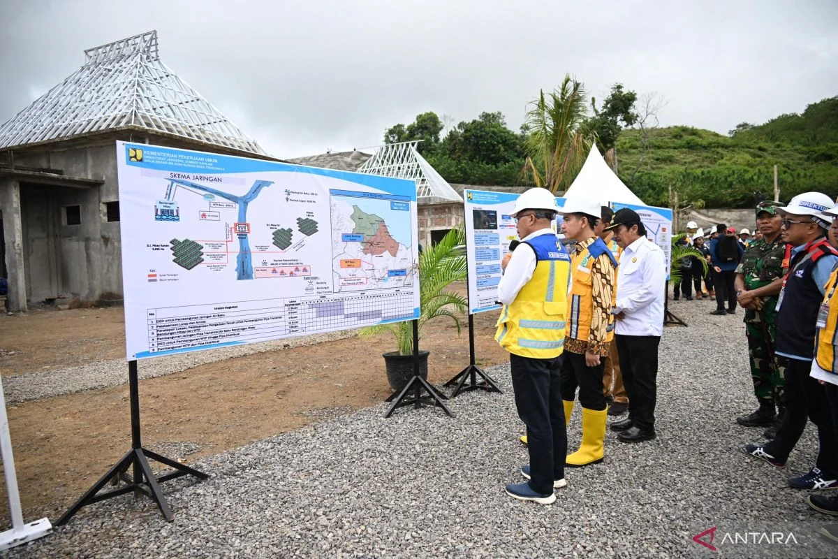 Aksi Kamisan ke-921: Kritikan Program Makan Bergizi Gratis dan Penolakan Proyek Bendungan Mbay Lambo
