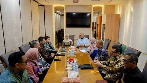 Andre Rosiade DPR-Danantara Berjuang Agar PT Pos Indonesia Kembali Bangkit