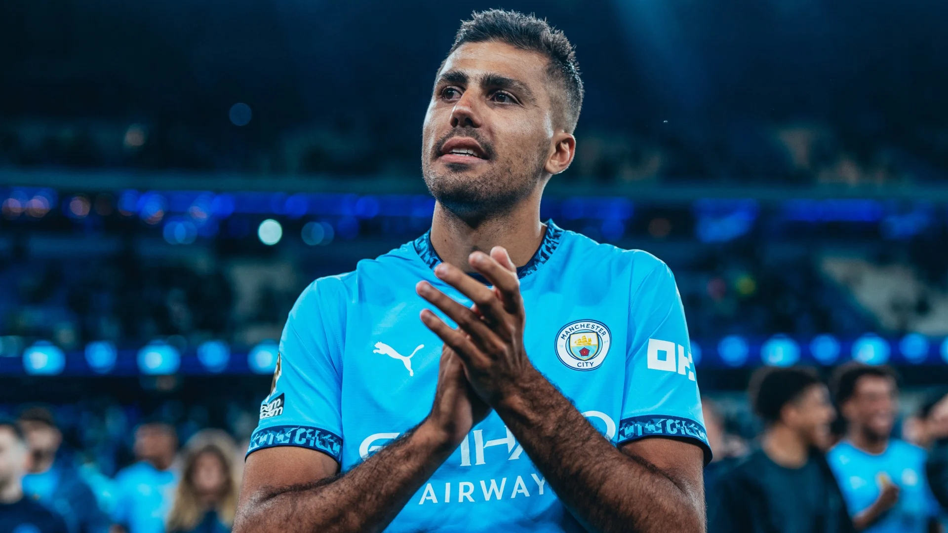 Barcelona Tingkatkan Tawaran Rp 1,16 Triliun untuk Mendatangkan Rodri dari Manchester City