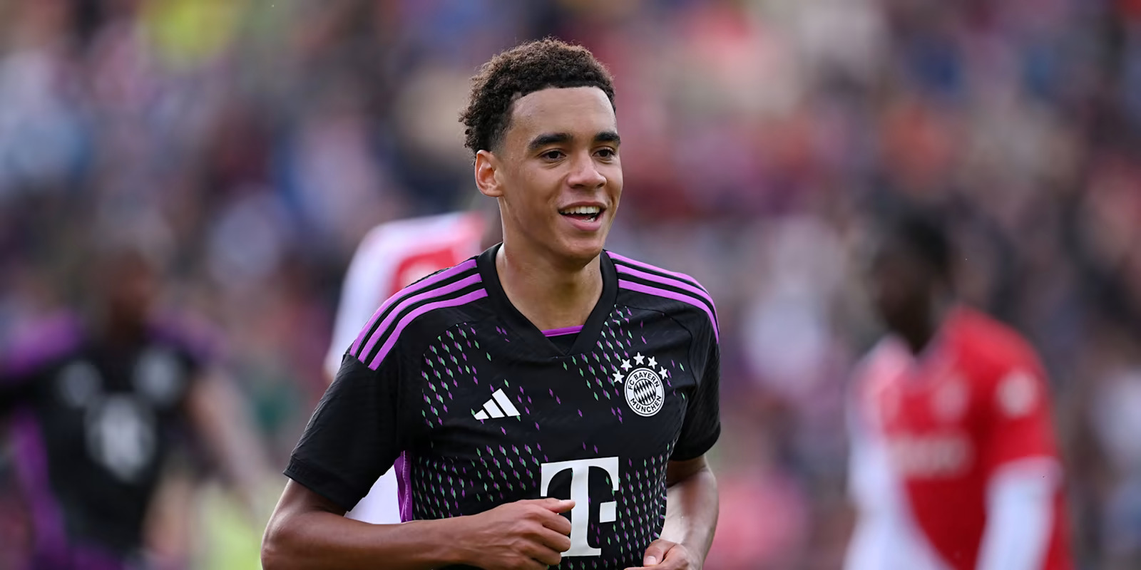 Bayern Munchen Ketar-ketir Musiala Pingsan Usai Cetak Gol Kemenangan Telekom Cup