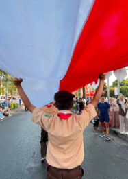 Bendera Merah Putih Sepanjang 1.000 Meter Dibentangkan di Malioboro