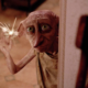 Demi Lindungi Makam Dobby, Penggemar Harry Potter Geser Jalur Kabel Listrik Inggris-Irlandia