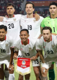 Dilema John Herdman Jelang Laga Hidup-Mati Timnas Indonesia, Siapa Layak Berdiri di Bawah Mistar